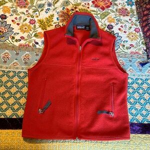 Vintage Patagonia synchilla fleece vest, men’s small, orange